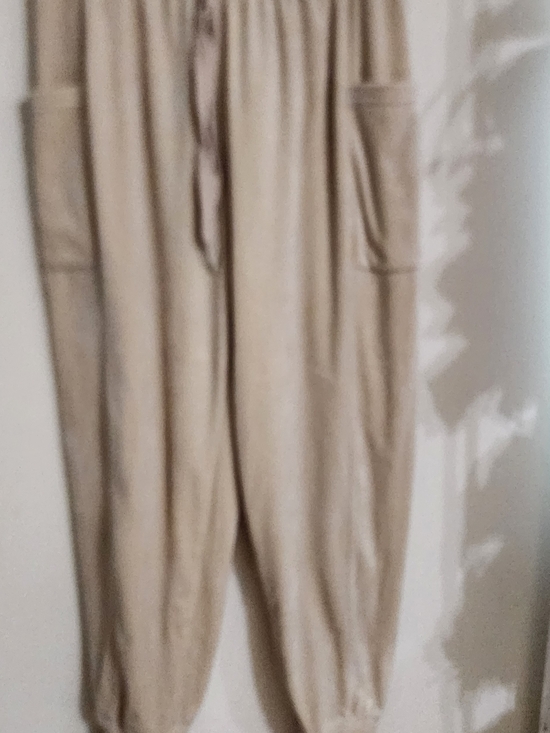 aerie Pants - OFFLINE by Aerie Cream Velour Drawstring Cargo Joggers Pants Size M